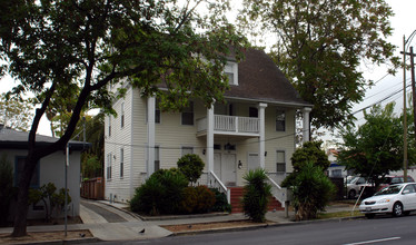 30 N 11th St in San Jose, CA - Foto de edificio - Building Photo