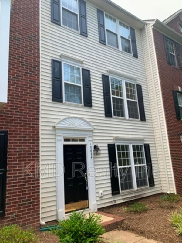 property at 15624 Marvin Rd