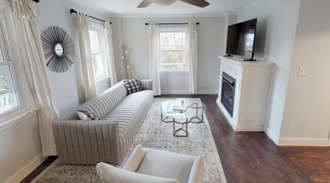 property at 302 19th St NE