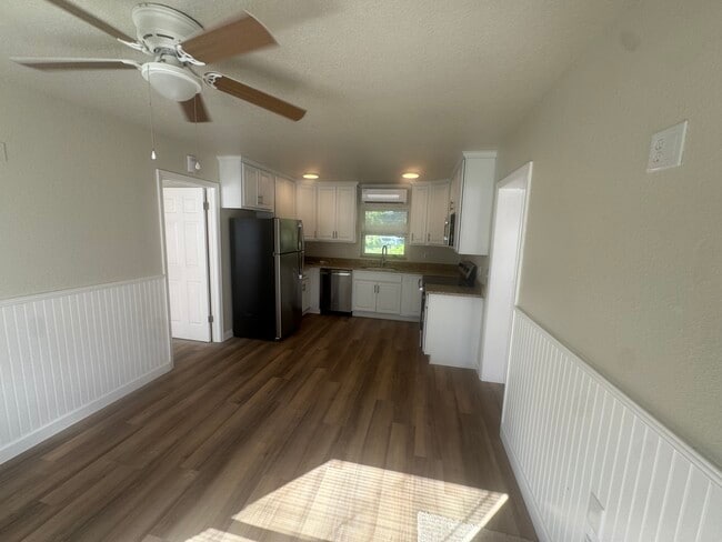 535 County Rd 419 in Chuluota, FL - Building Photo - Building Photo