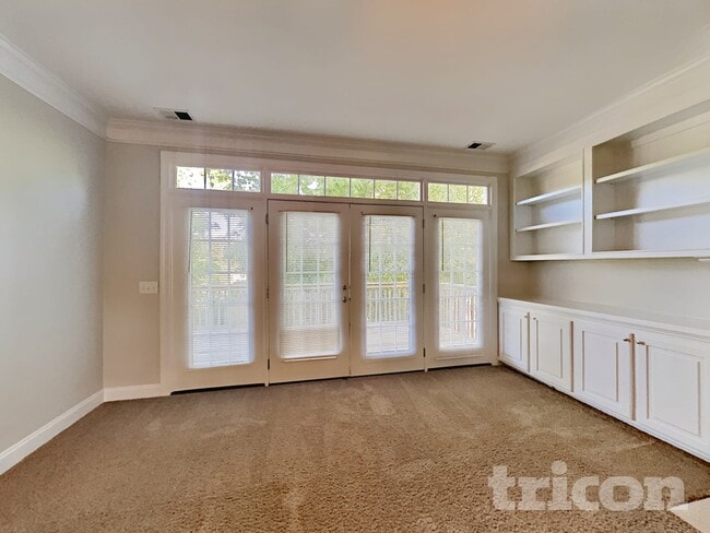 167 Tanners Mill Rd in Chapin, SC - Building Photo - Building Photo