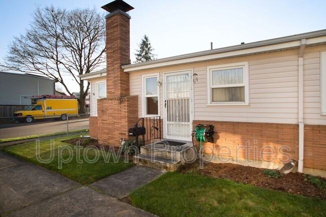 7211 N Reno Ave in Portland, OR - Building Photo - Building Photo