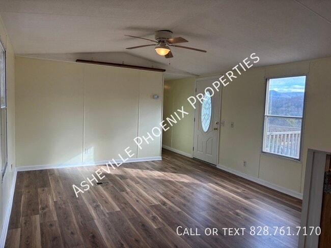 39 Albert Warren Rd in Candler, NC - Building Photo - Building Photo