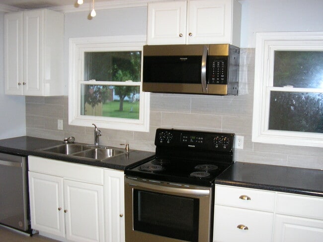 3283 Plano Rd in Bowling Green, KY - Building Photo - Building Photo