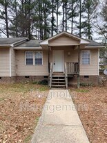 1105 Alexander Ave in Henderson, NC - Building Photo