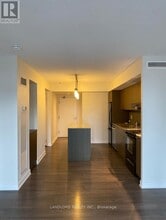110-1110 Charles St E in Toronto, ON - Building Photo - Building Photo