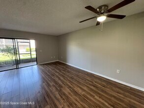 1068 Mollie Ln in Melbourne, FL - Building Photo - Building Photo
