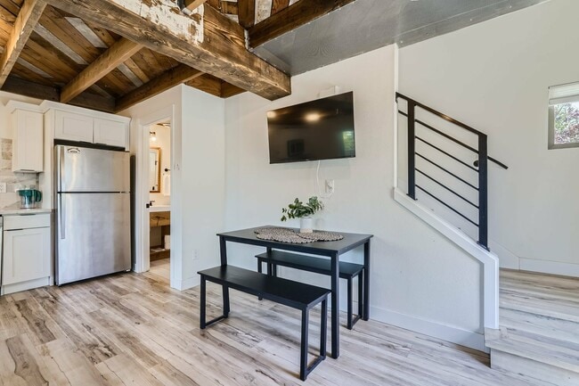 9443 5th Ave SW in Seattle, WA - Building Photo - Building Photo