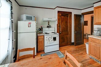 416 Castle Pl in Madison, WI - Building Photo - Building Photo