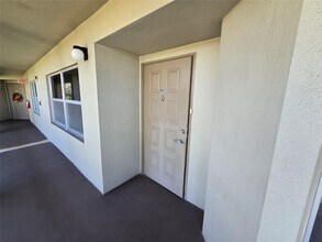 550 SW 138th Ave in Pembroke Pines, FL - Building Photo - Building Photo