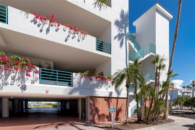 380 Gulf of Mexico Dr in Longboat Key, FL - Building Photo - Building Photo