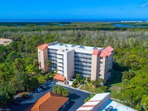 15171 Cedarwood Ln-Unit -3702 in Naples, FL - Building Photo - Building Photo