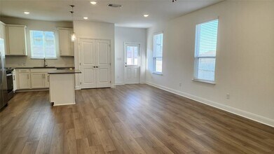 521 Scooter St in Georgetown, TX - Building Photo - Building Photo