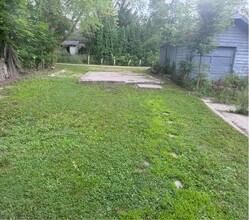 1430 Massachusetts Ave in Lansing, MI - Building Photo - Building Photo