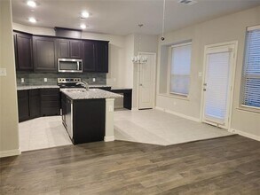 4419 Beaver Ln in Irving, TX - Building Photo - Building Photo