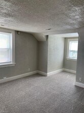 212 Rockbridge Rd in Portsmouth, VA - Building Photo - Building Photo