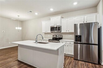 2111 Wesson Ct in Kennesaw, GA - Building Photo - Building Photo