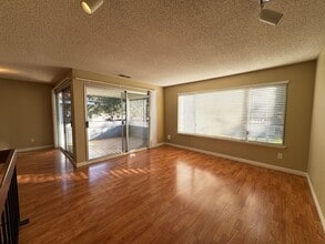 22316 Caminito Danubo in Laguna Hills, CA - Building Photo - Building Photo