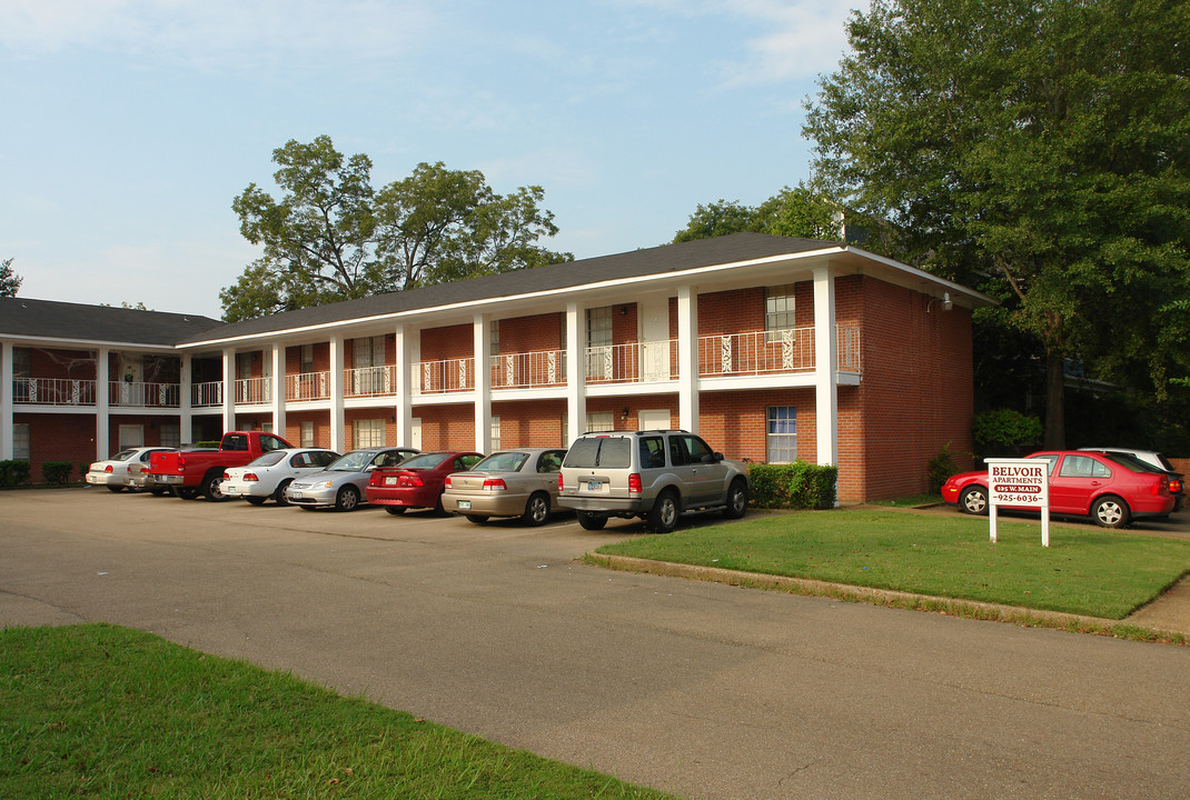 Belvoir Apartments in Clinton, MS - Building Photo