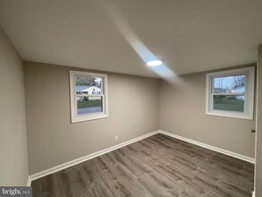 14 Drexel Dr in Pennsville, NJ - Building Photo - Building Photo