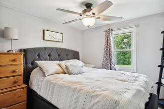 300 Pauline Ave in Crystal Lake, IL - Building Photo - Building Photo