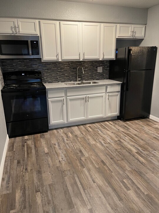 The Texan in Irving, TX - Foto de edificio