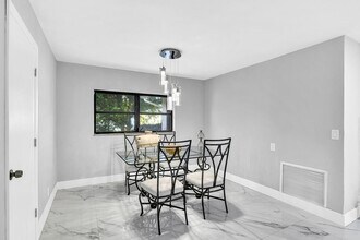 6396 Country Wood Way in Delray Beach, FL - Foto de edificio - Building Photo