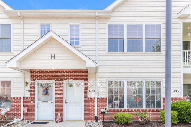 property at 36 Pristine Pl