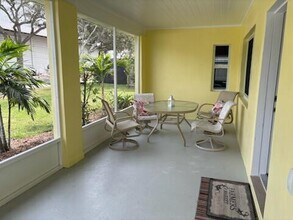 4404 SE Mulford Ln in Stuart, FL - Building Photo - Building Photo