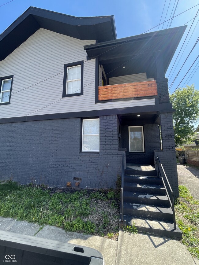 property at 321 E 31st St