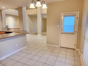 3726 Harvey Penick Dr in Round Rock, TX - Foto de edificio - Building Photo