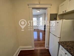 31 Park Dr in Boston, MA - Building Photo - Building Photo