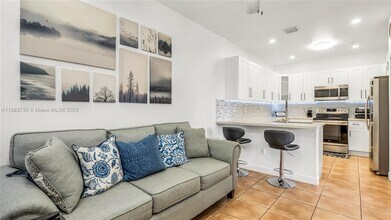 4361 SW 160th Ave in Miramar, FL - Building Photo - Building Photo