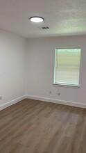 5307 Greylog Dr in Houston, TX - Building Photo - Building Photo