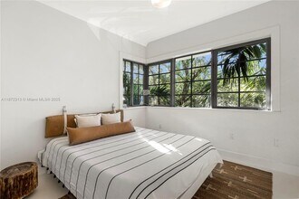 911 3rd St in Miami Beach, FL - Building Photo - Building Photo