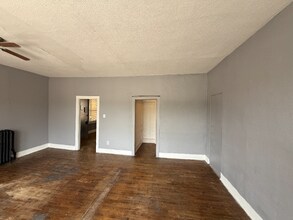 201 E Mill St in Plymouth, WI - Building Photo - Building Photo