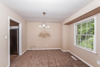 1656 5th Pl NW in Center Point, AL - Building Photo - Building Photo