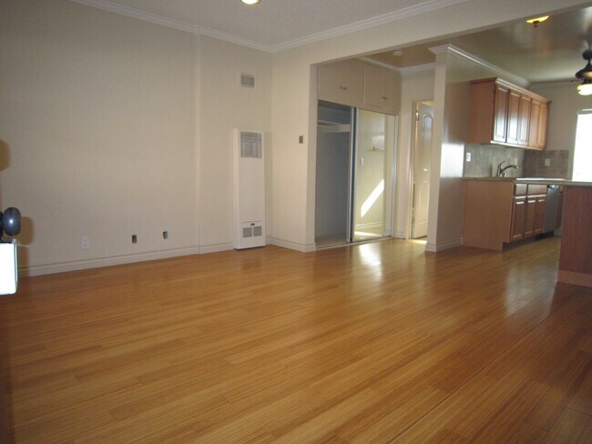 10460 National Blvd in Los Angeles, CA - Building Photo - Building Photo