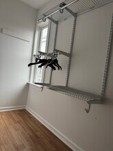 1021 Wirewood Dr, Unit 301 in Raleigh, NC - Foto de edificio - Building Photo