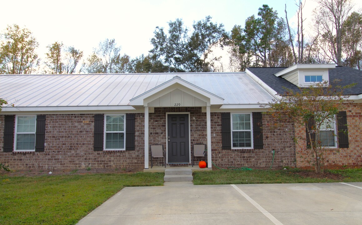 229 Way Bill Cir in Statesboro, GA - Foto de edificio