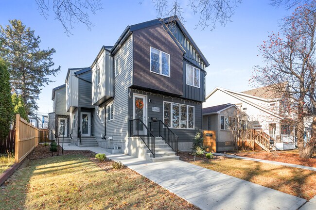 11528-11122 122 St NW in Edmonton, AB - Building Photo - Building Photo