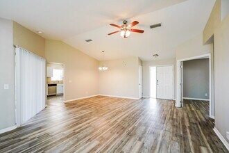 1417 Hancock Bridge Pkwy in Cape Coral, FL - Building Photo - Building Photo