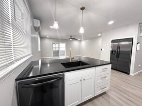 287 Pierce St in Kingston, PA - Foto de edificio - Building Photo