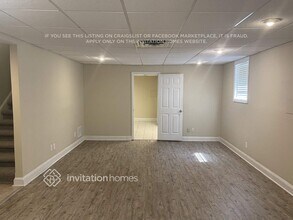 981 Laurel Springs Ln SW in Marietta, GA - Building Photo - Building Photo