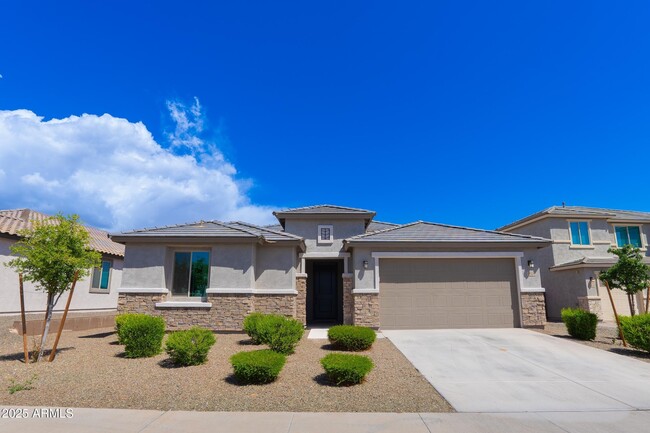 19584 W San Miguel Ave in Litchfield Park, AZ - Building Photo - Building Photo