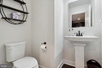 1215 Benjamin Dr in Kennett Square, PA - Building Photo - Building Photo