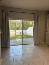 1110 Sleepy Oak Dr in Wesley Chapel, FL - Building Photo - Building Photo