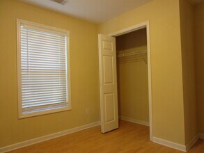 397 Buena Vista Ave in Athens, GA - Building Photo - Building Photo