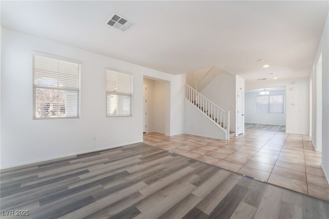 6640 April Bend Ct in North Las Vegas, NV - Building Photo
