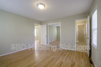9313 Palmer Ave in Kansas City, MO - Building Photo - Building Photo